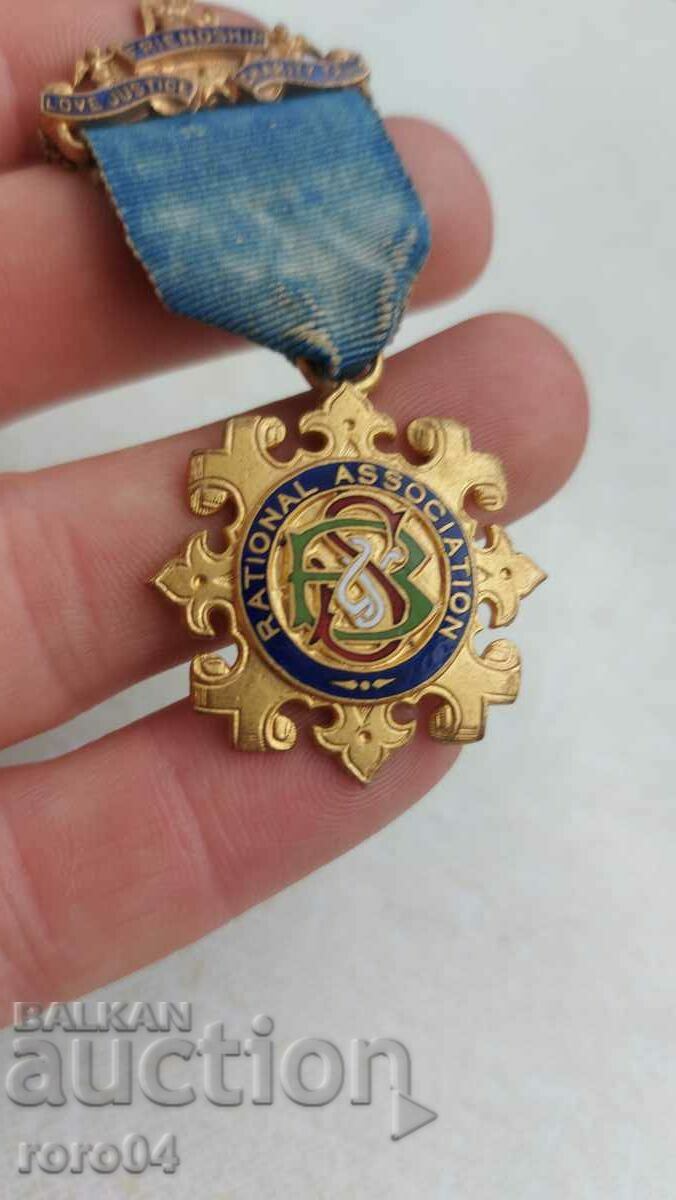 Delivery of MASONIC ORDER - MEDAL Delivery of MASONIC ORDER - MEDAL