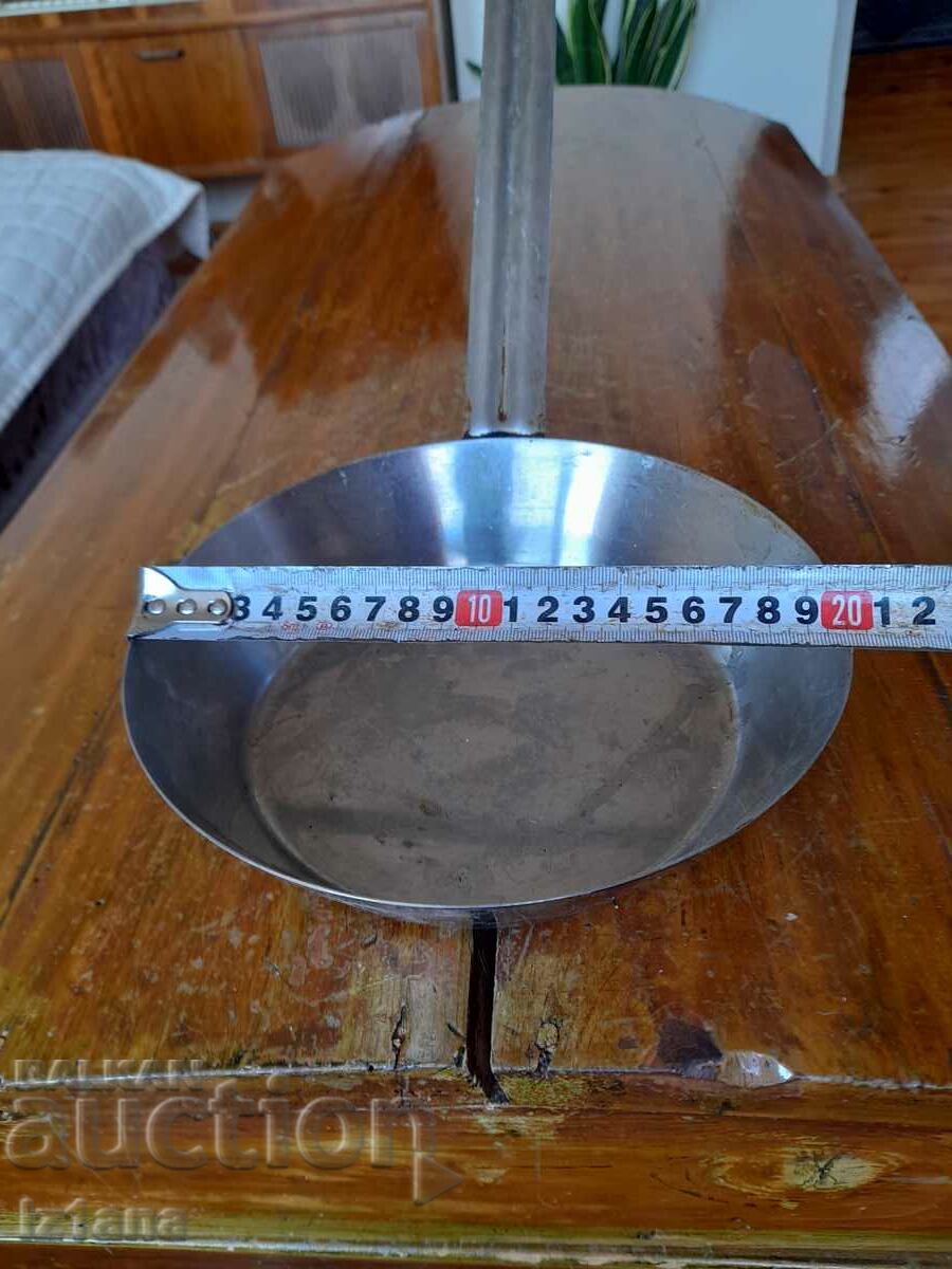 Old stainless steel pan, stainless steel with price 30.00 BGN | € 15.34 Old stainless steel pan, stainless steel with price 30.00 BGN | € 15.34