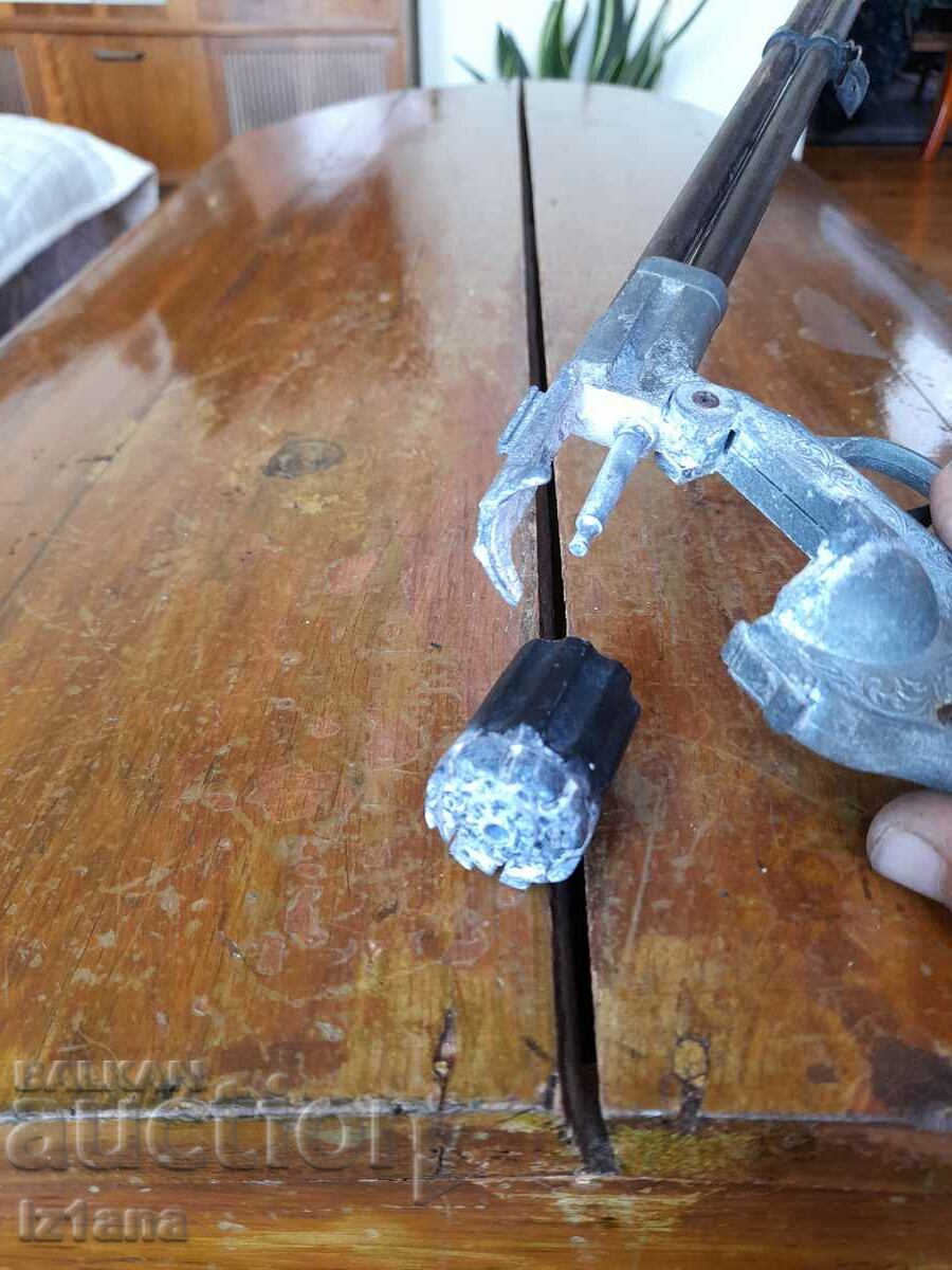 Delivery of Old toy, rifle Delivery of Old toy, rifle