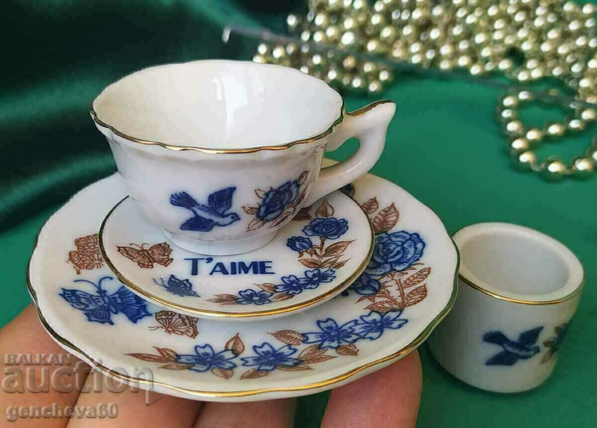 Auction Miniature tea cup set doll house Auction Miniature tea cup set doll house