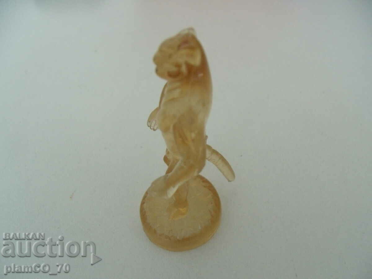 #*7102 old small figurine with price 0.01 BGN | € 0.01 #*7102 old small figurine with price 0.01 BGN | € 0.01