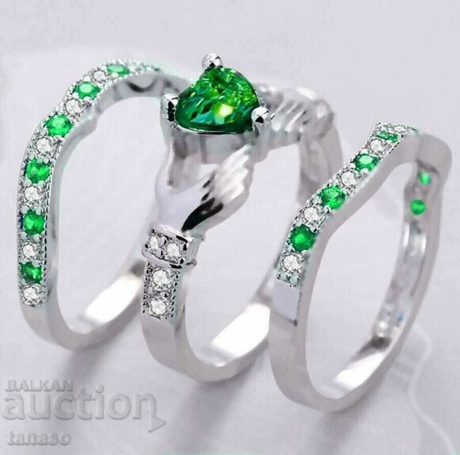 Set of 3 rings with emeralds and zircons