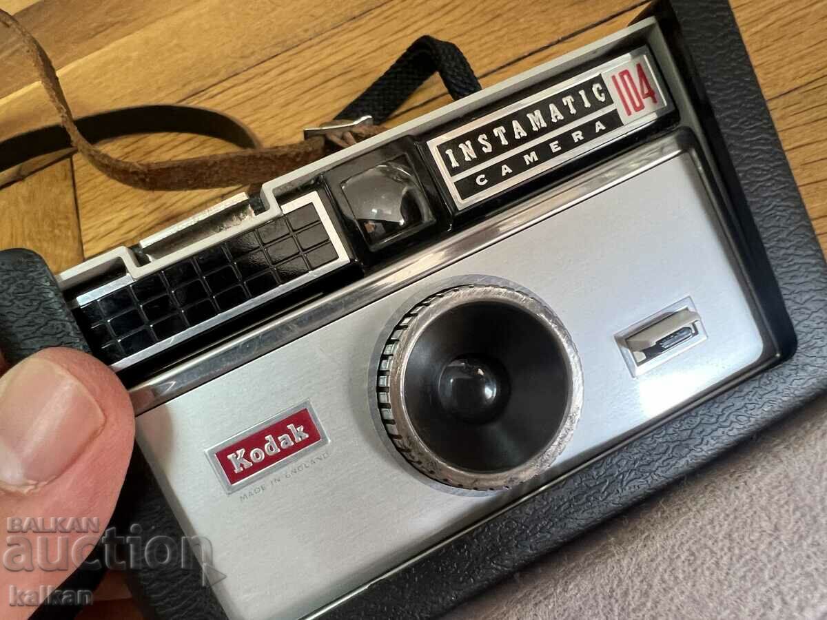 Delivery of Kodak camera with new film unprinted Delivery of Kodak camera with new film unprinted