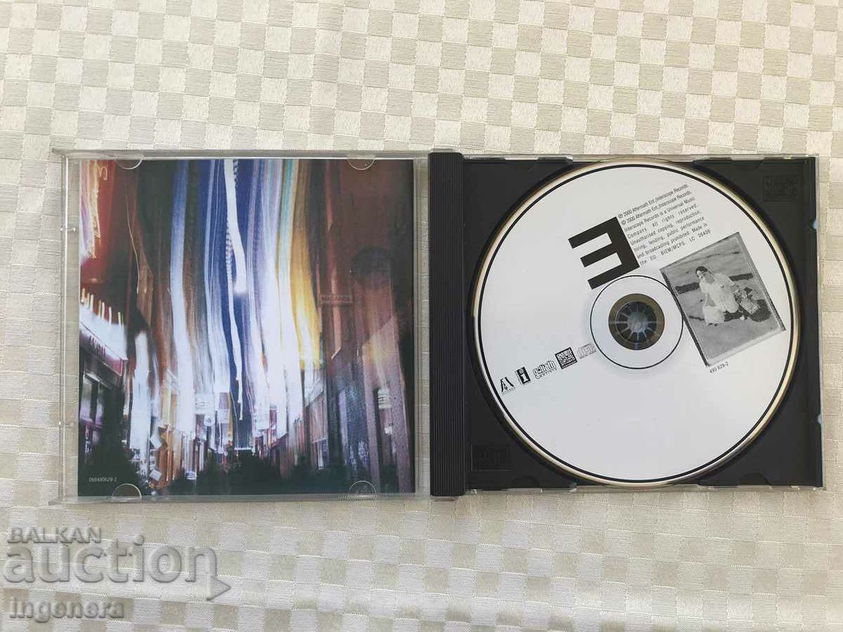 Auction  CD CD MUSIC EMINEM