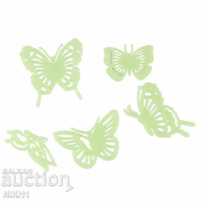 Glow in the dark butterflies 8 pcs. luminescent, phosphoric pe with price 7.00 BGN | € 3.58 Glow in the dark butterflies 8 pcs. luminescent, phosphoric pe with price 7.00 BGN | € 3.58