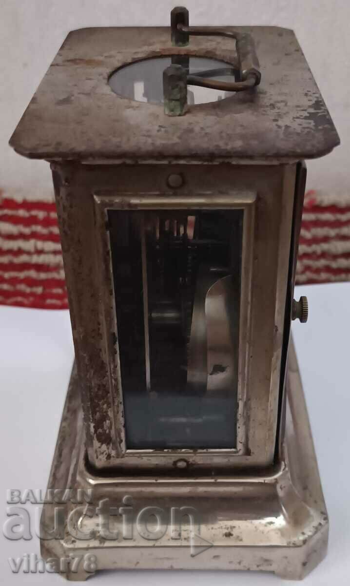 Аукцион Стар настолен часовник JUNGHANS-ЮНГХАНС с латерна-РЯДЪК МОДЕ Аукцион Стар настолен часовник JUNGHANS-ЮНГХАНС с латерна-РЯДЪК МОДЕ