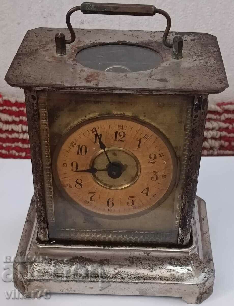 Delivery of Old JUNGHANS desk clock with lantern - RARE MODE Delivery of Old JUNGHANS desk clock with lantern - RARE MODE