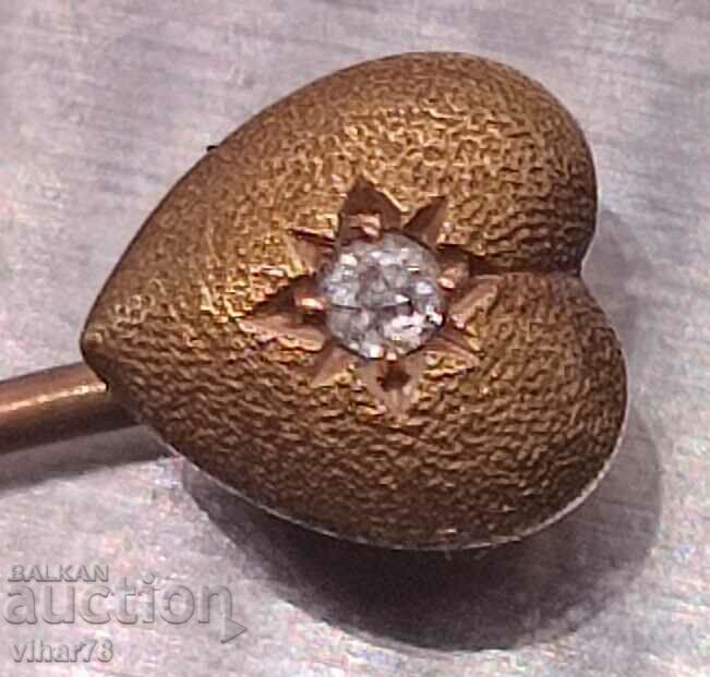 Gold pin 9k/375 with diamond with price 299.99 BGN | € 153.38 Gold pin 9k/375 with diamond with price 299.99 BGN | € 153.38