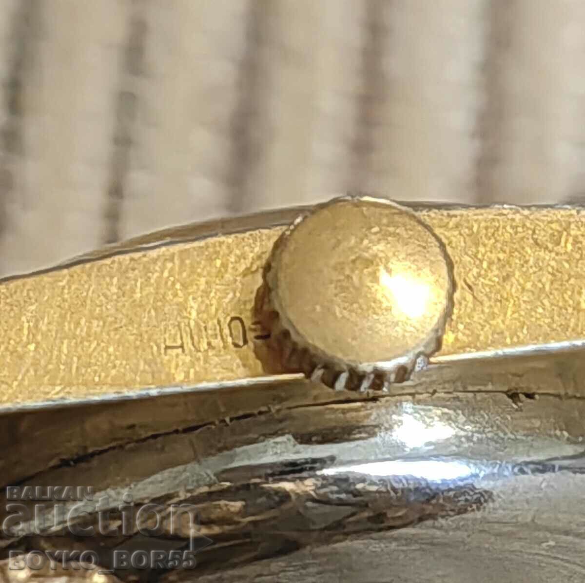 Auction Gilt Russian SOC USSR Women's Club. Seagull watch Auction Gilt Russian SOC USSR Women's Club. Seagull watch