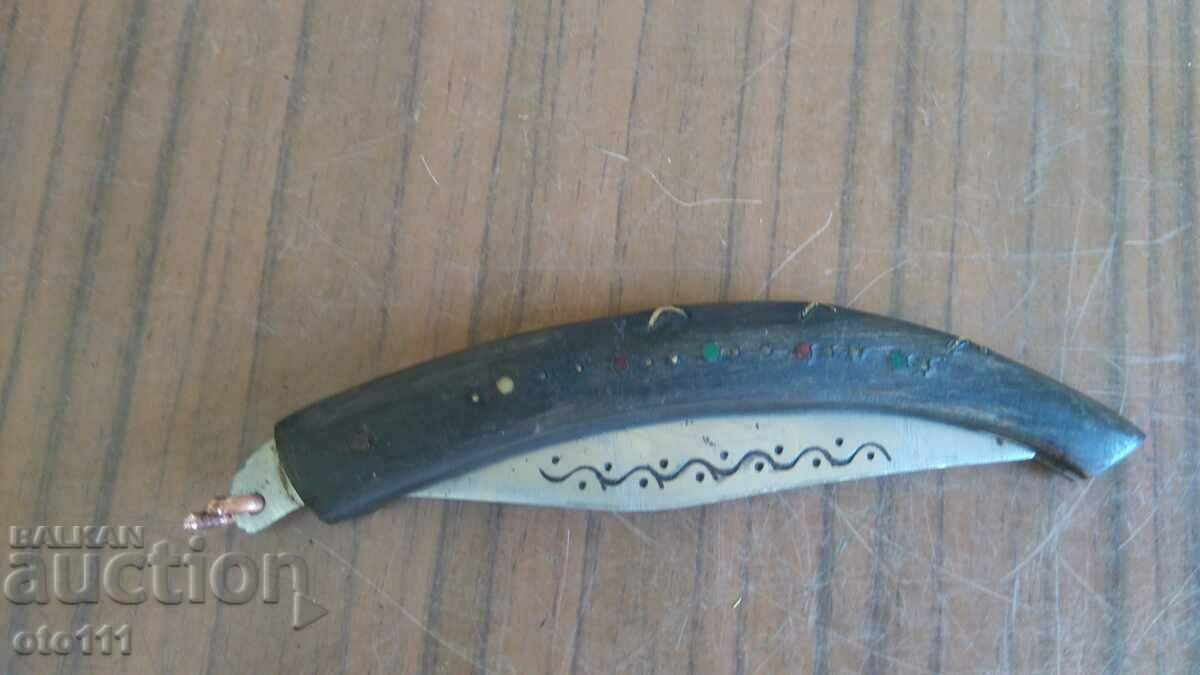 OLD KNIFE PERCH, JAY, BUFFALO HORN, FILLING - 5 OLD KNIFE PERCH, JAY, BUFFALO HORN, FILLING - 5