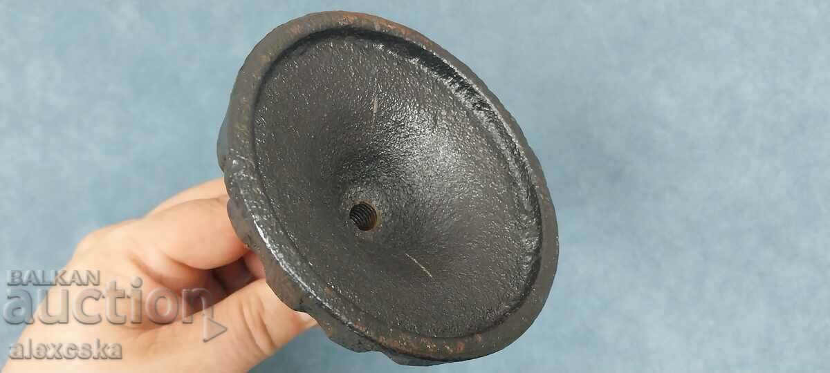 Vechi suport de lumânări masiv - 5 Vechi suport de lumânări masiv - 5