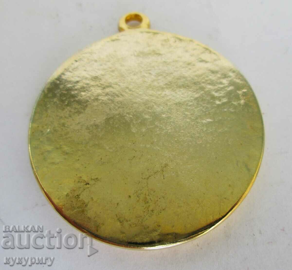 Auction  Medal from the European shooting championship France 1999