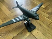Airplane model