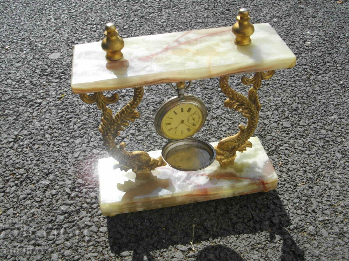 Auction  POCKET WATCH STAND