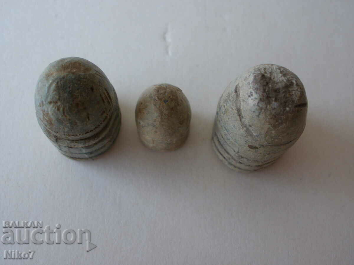 Old lead bullets. - 5 Old lead bullets. - 5
