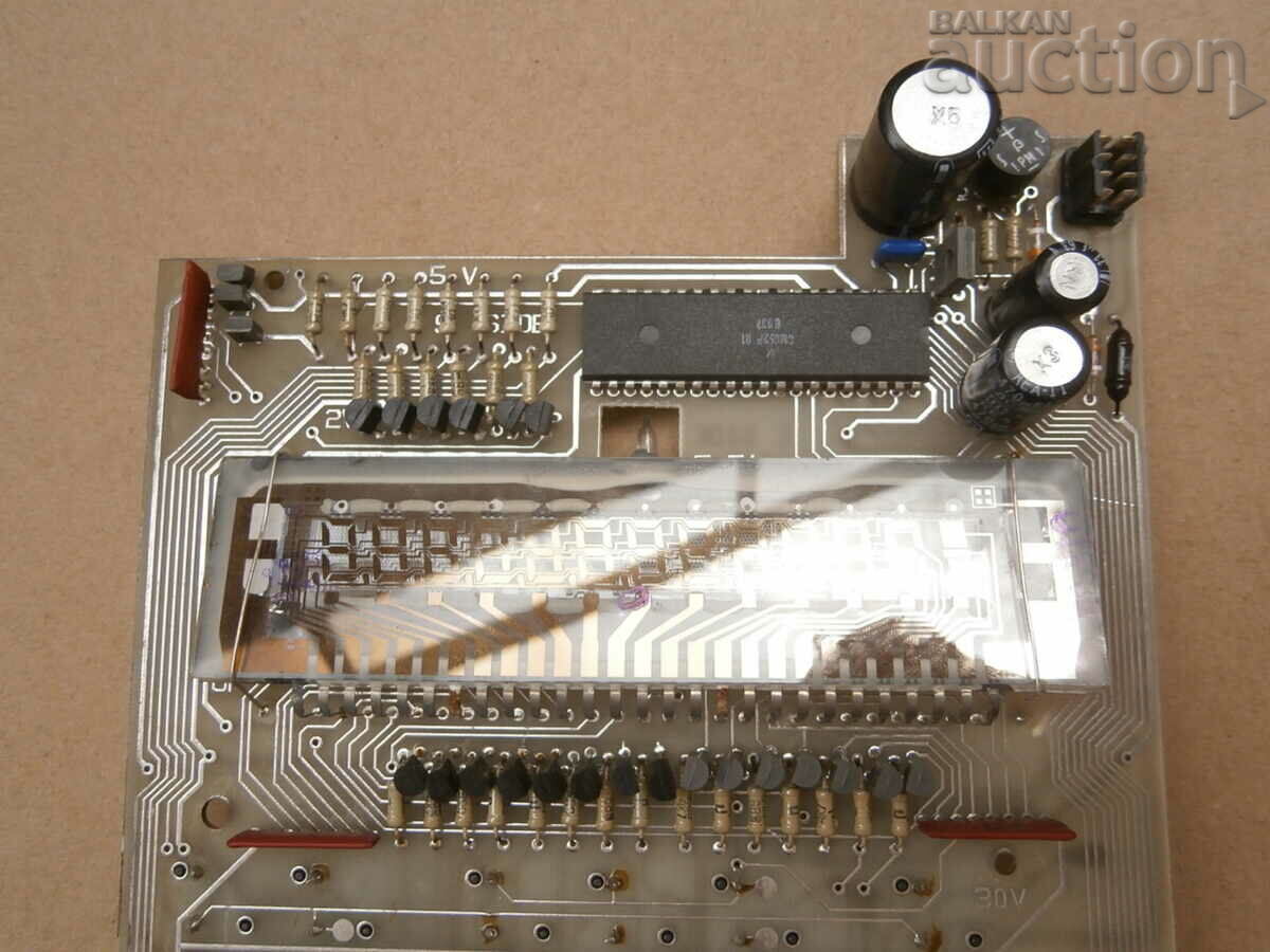 placă de circuite dintr-un pom vechi de Crăciun, calculator din anii 70 - 5 placă de circuite dintr-un pom vechi de Crăciun, calculator din anii 70 - 5