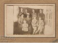 Fotografie veche pe carton - Întâlnire în satul Borisovo