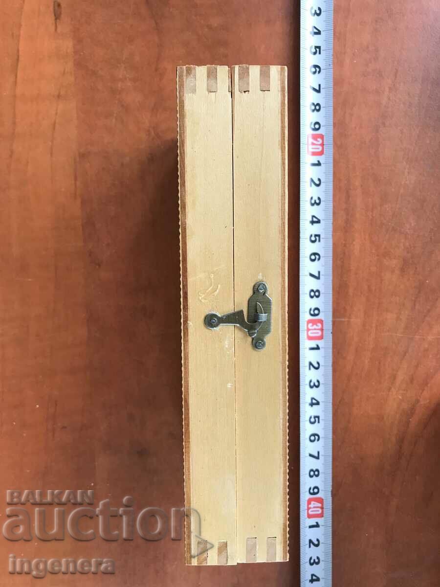 Livrarea ȘAH TABLĂ DE ȘAH DIN LEMN CU SET PIESE PLASTIC NOU