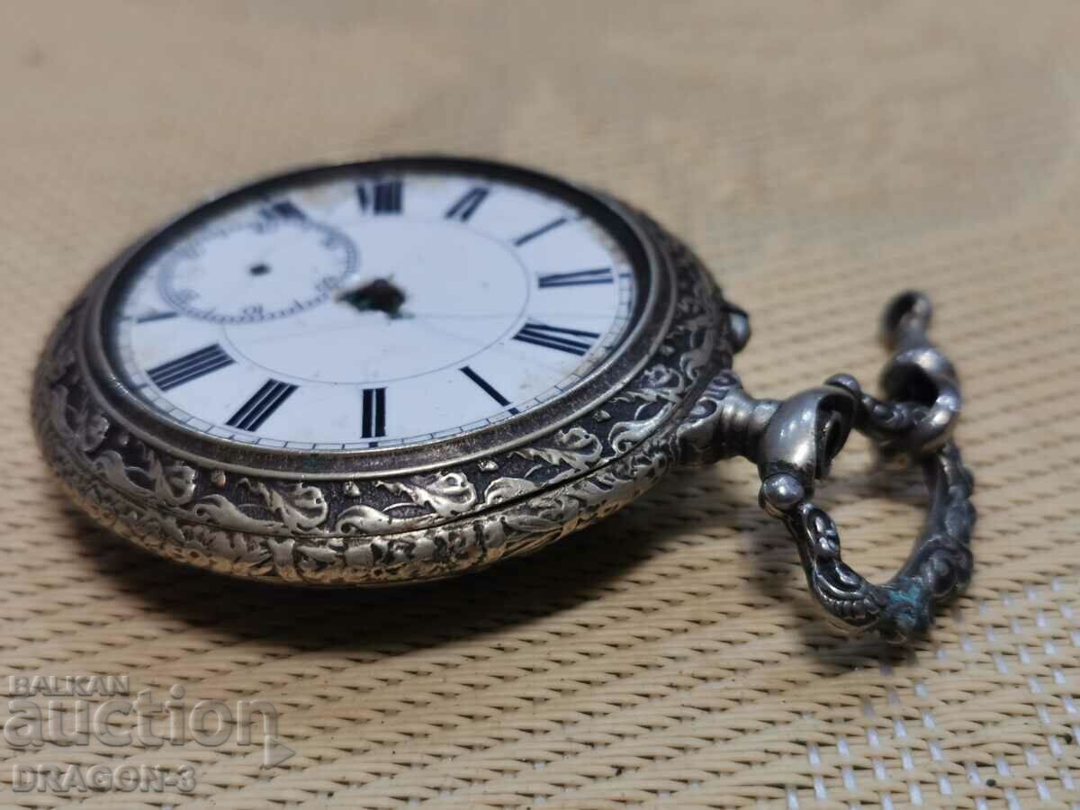 Auction  BENTLEY POCKET WATCH