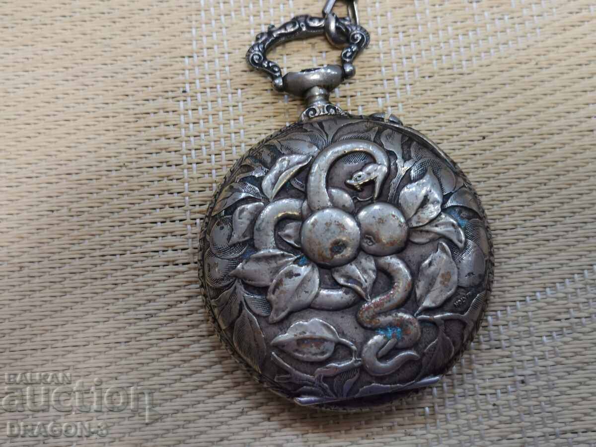 Delivery of BENTLEY POCKET WATCH