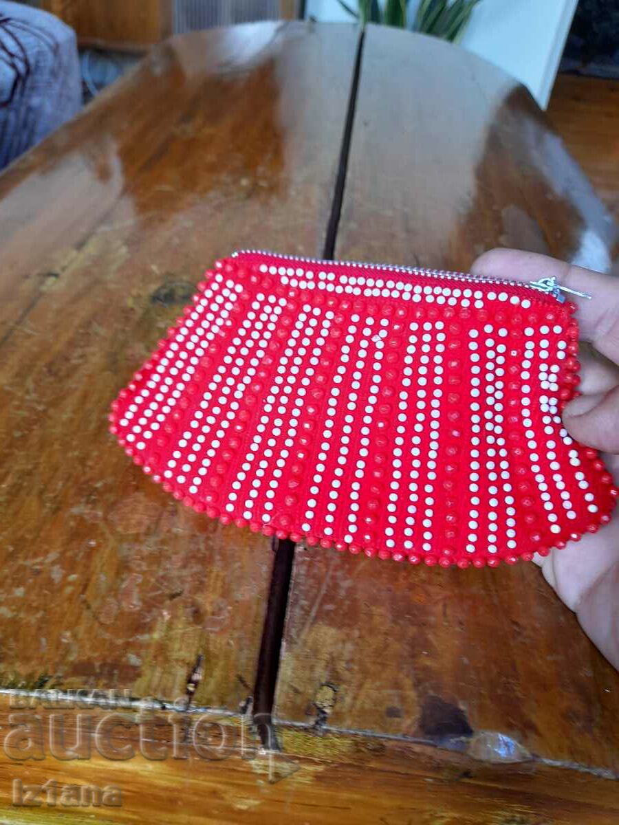 Licitație pungă cu margele veche Licitație pungă cu margele veche