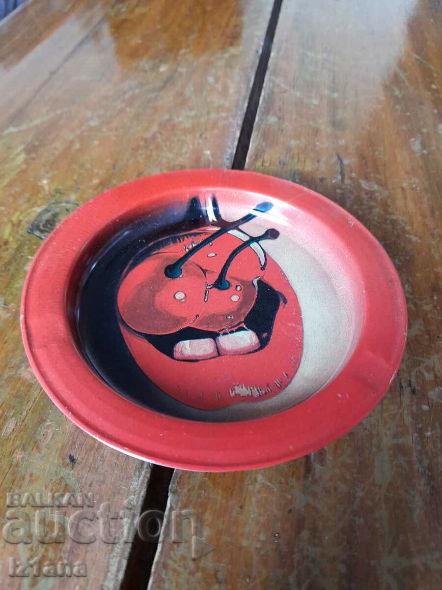 Old ashtray with price 12.00 BGN | € 6.14