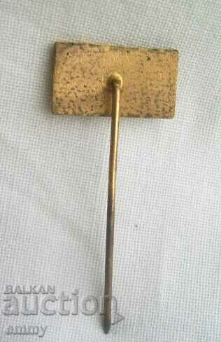 Auction  Italy 1990 FIFA World Cup badge badge