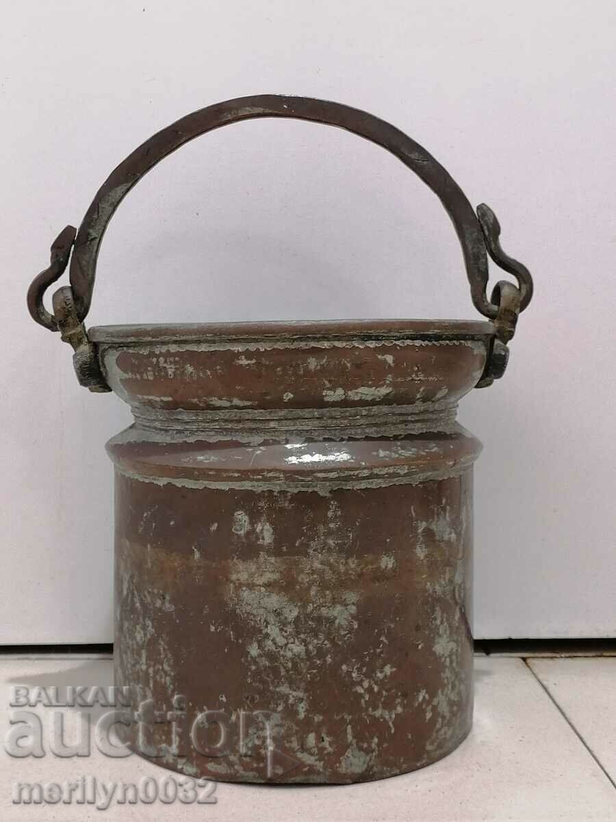 Old copper kettle bucket copper cauldron copper vessel