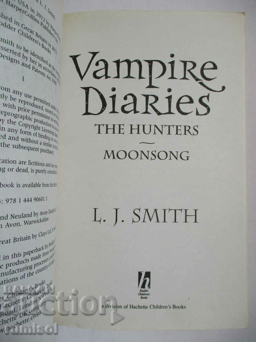 The Vampire Diaries - The Hunters - 2: Moonsong с цена € 21.99 | 43.01 лв.
