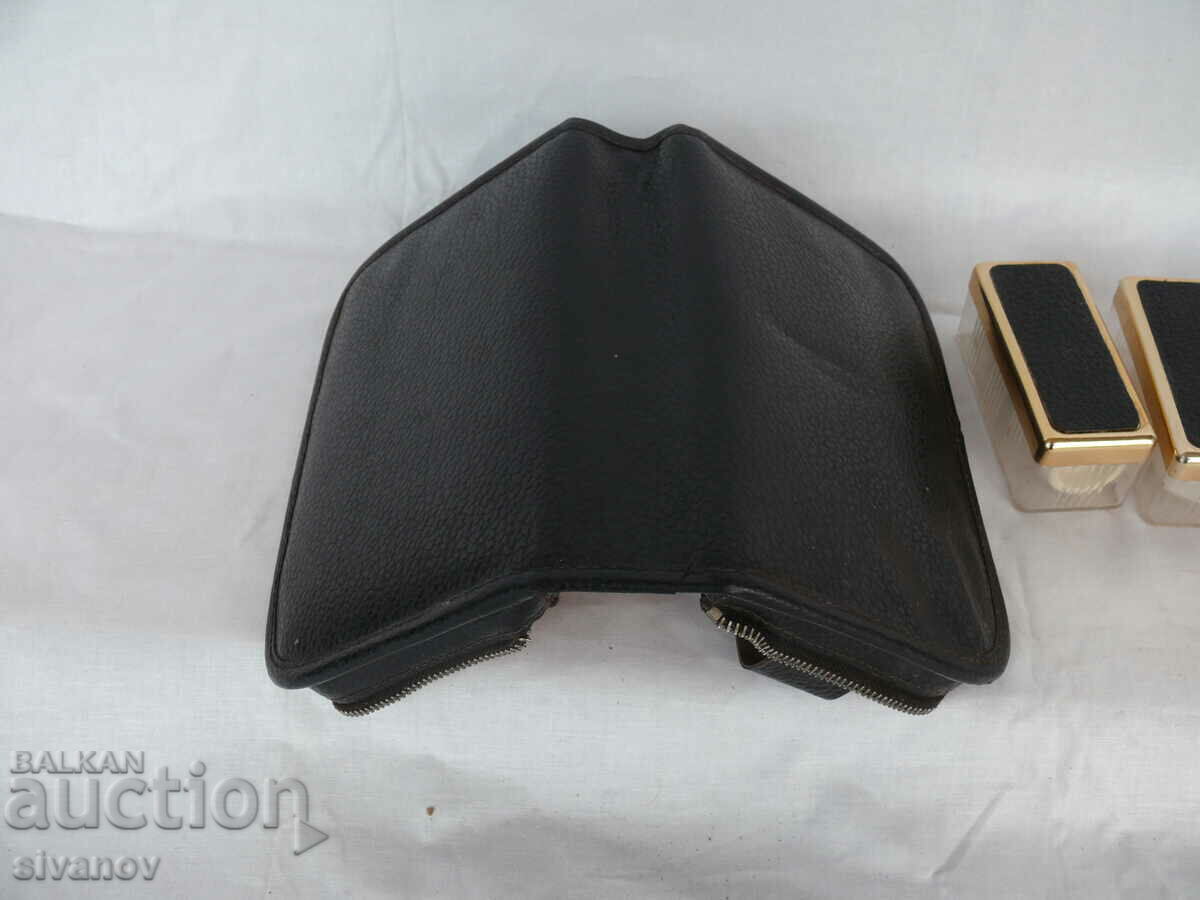 Auction Vintage Men's Barber Kit #1482 Auction Vintage Men's Barber Kit #1482