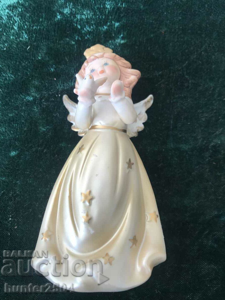 Φιγούρες Κορίτσι και Κόκορας με τιμή 15.95 BGN | € 8.16 Φιγούρες Κορίτσι και Κόκορας με τιμή 15.95 BGN | € 8.16