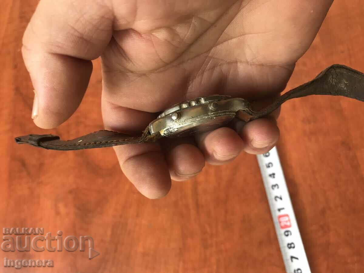 CLOCK ELECTRONIC MANUAL - 6 CLOCK ELECTRONIC MANUAL - 6