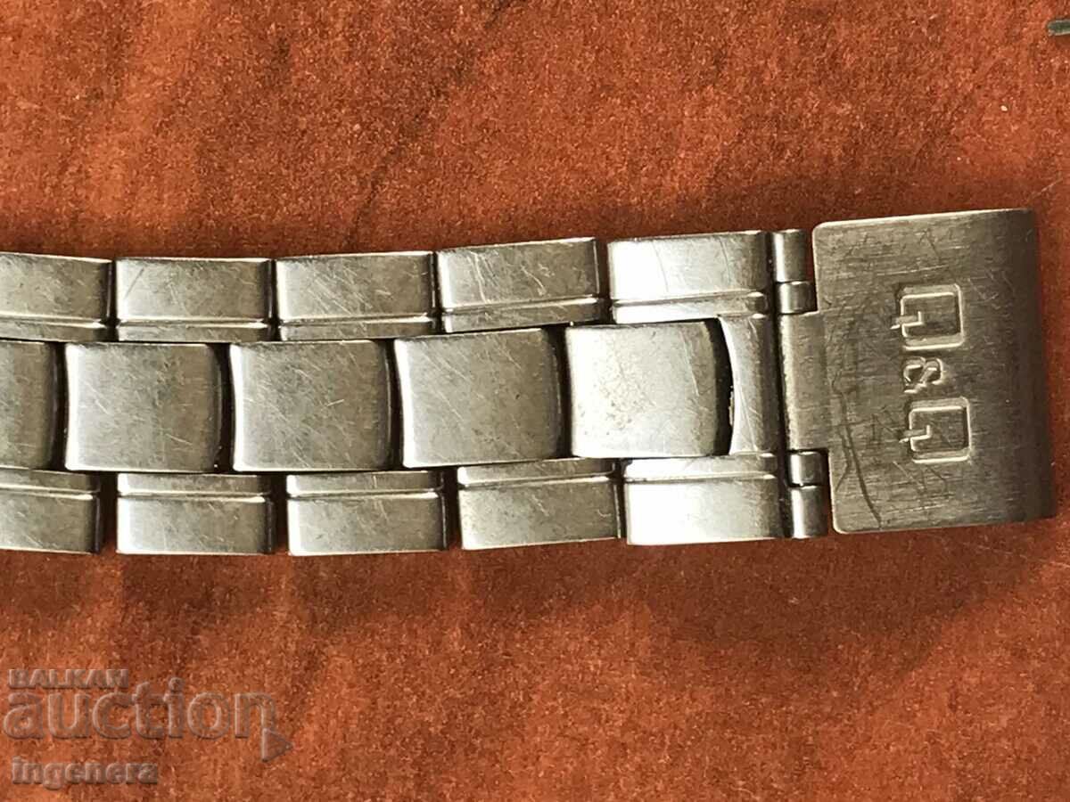 MEN'S HAND WATCH NOT WORKING GOLD PLATED ELECTRONIC - 7 MEN'S HAND WATCH NOT WORKING GOLD PLATED ELECTRONIC - 7