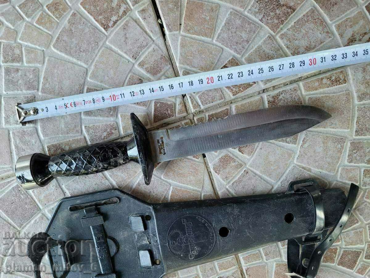 Delivery of Knife, dagger, dagger Delivery of Knife, dagger, dagger