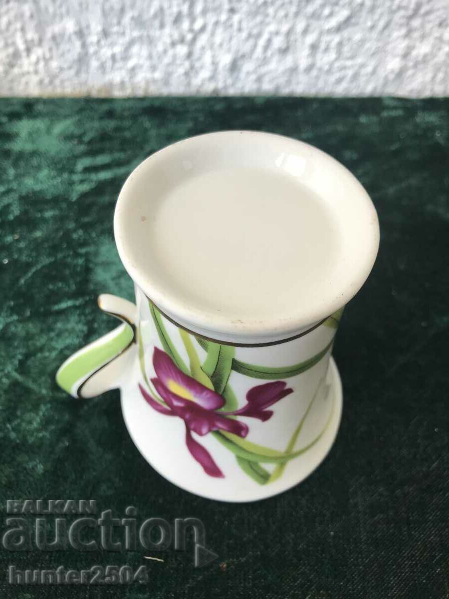 Delivery of Glass Iris-10-8 cm Delivery of Glass Iris-10-8 cm