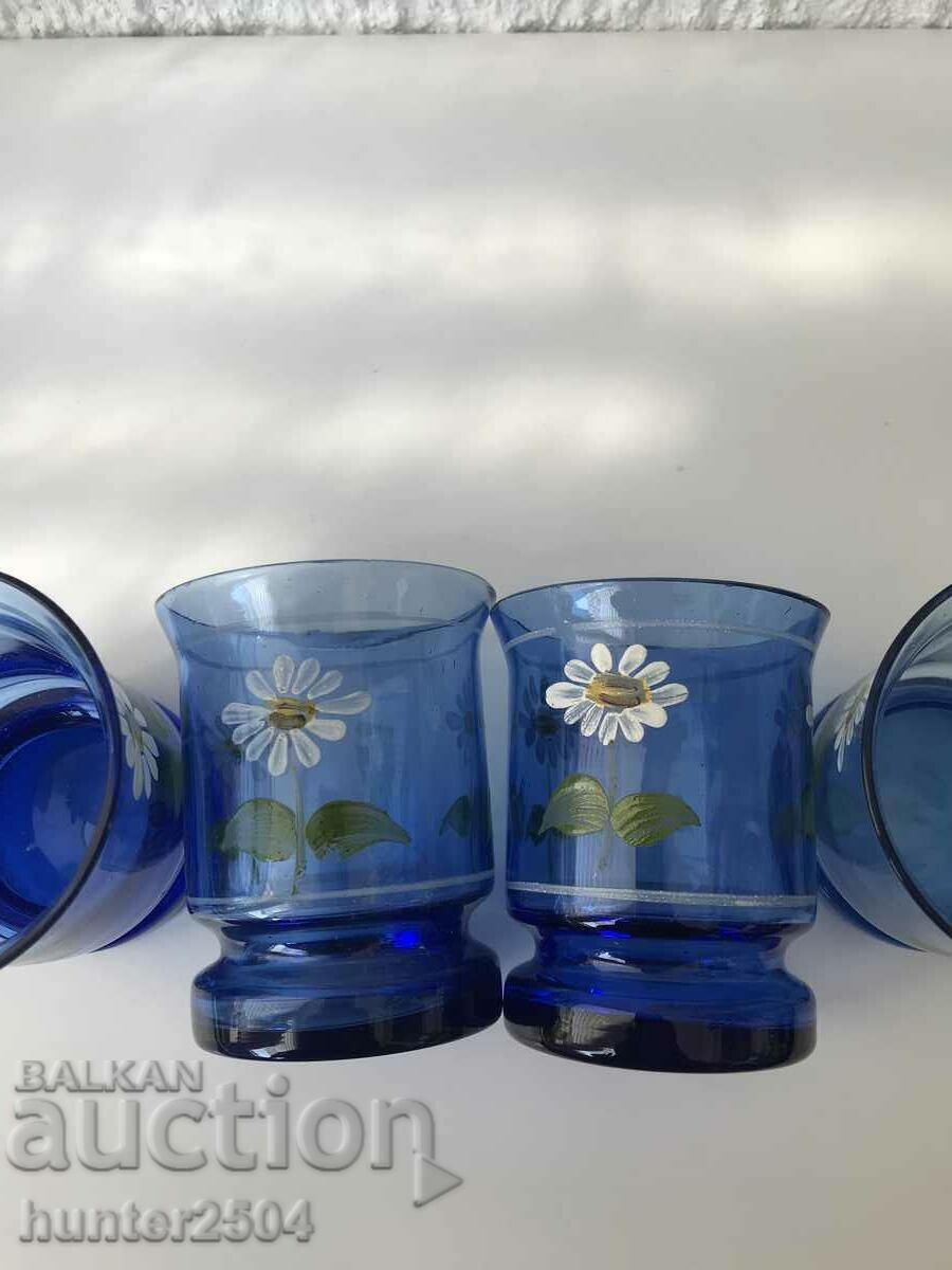 Аукцион Чашки- цв.рисувано стъклоСССР-7,5-5,5 см Аукцион Чашки- цв.рисувано стъклоСССР-7,5-5,5 см