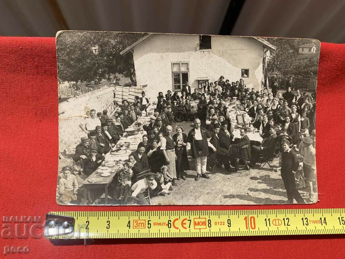 "Magazin de nunta" Fotografie "Caucaz" Aram Amirov satul Kniazhevo cu preț 40.00 BGN | € 20.45