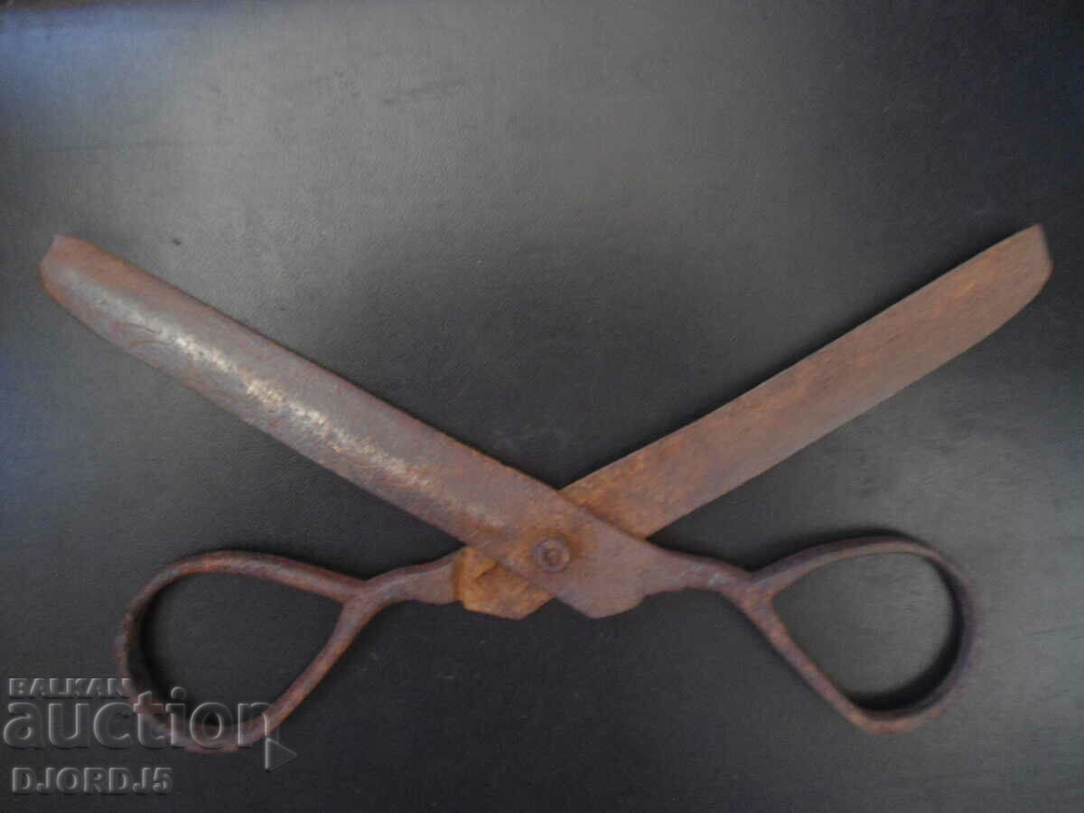 Old big scissors, stuffing - 5 Old big scissors, stuffing - 5