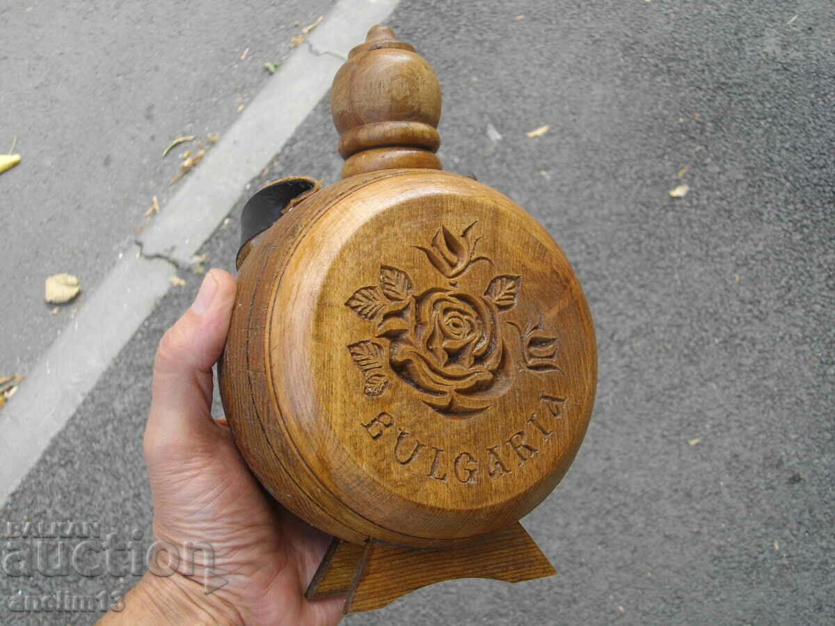 Delivery of WOODEN BOW CARVING Delivery of WOODEN BOW CARVING