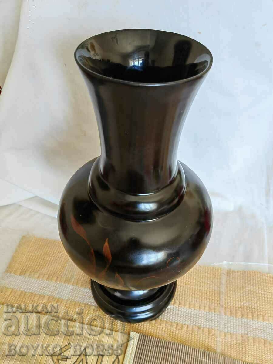 Auction  Large Antique Goldfish Vase