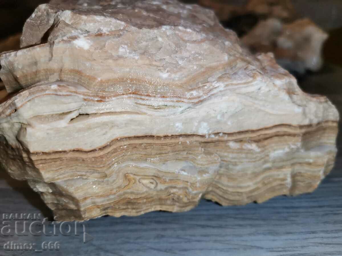 Auction Marble Onyx, Calcite, Aragonite Auction Marble Onyx, Calcite, Aragonite