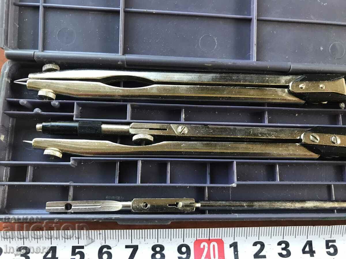 Auction SET OF RUGGERS DRAWING RUGGERS-USSR Auction SET OF RUGGERS DRAWING RUGGERS-USSR