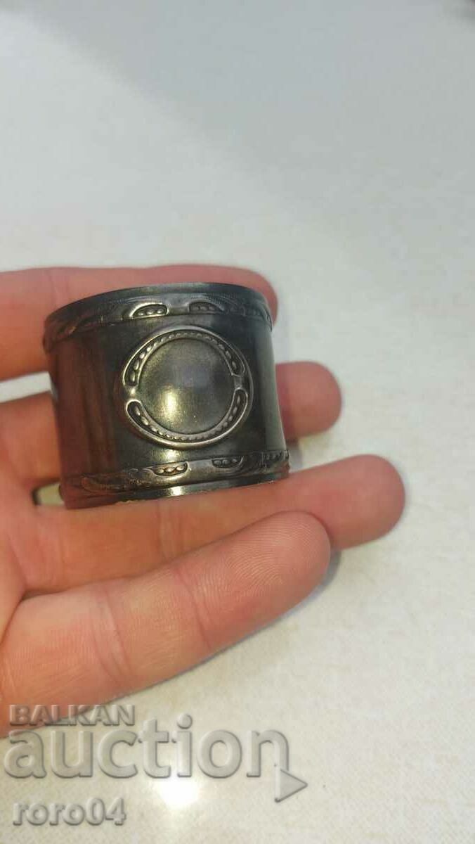 SILVER NAPKIN - NAPKIN RING with price 65.00 BGN | € 33.23 SILVER NAPKIN - NAPKIN RING with price 65.00 BGN | € 33.23