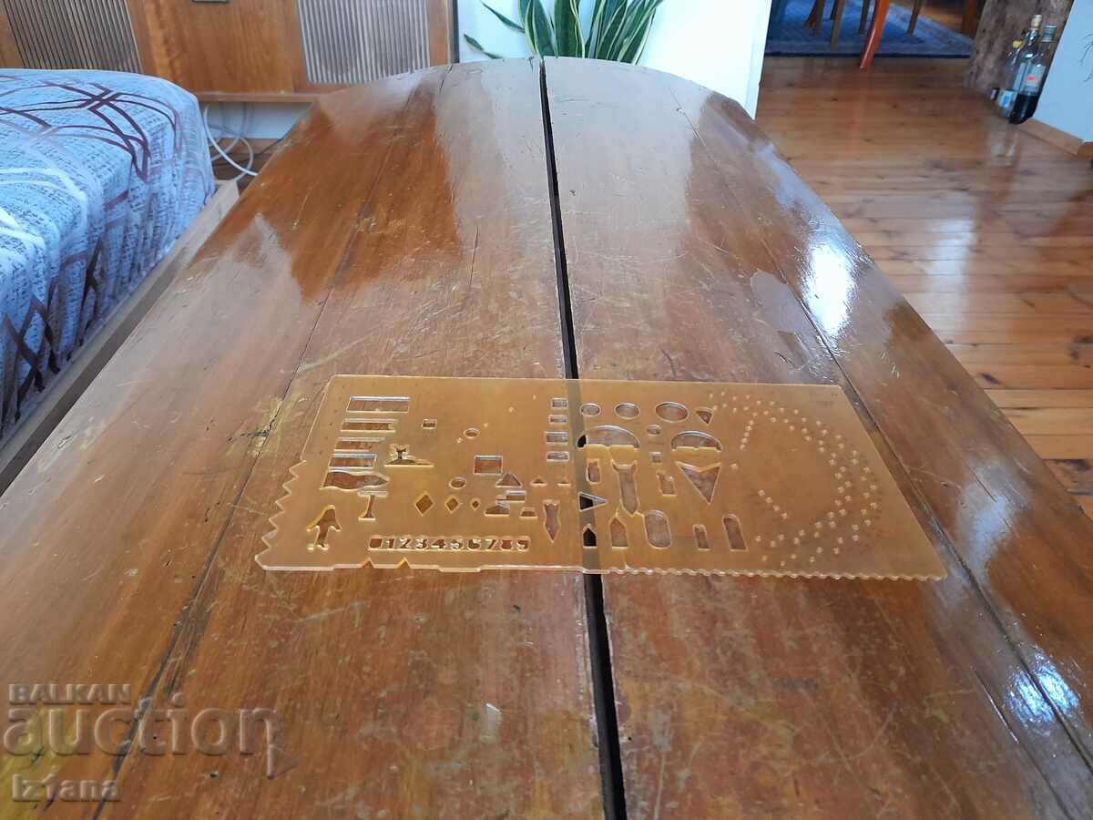 Old officer, commander line Old officer, commander line