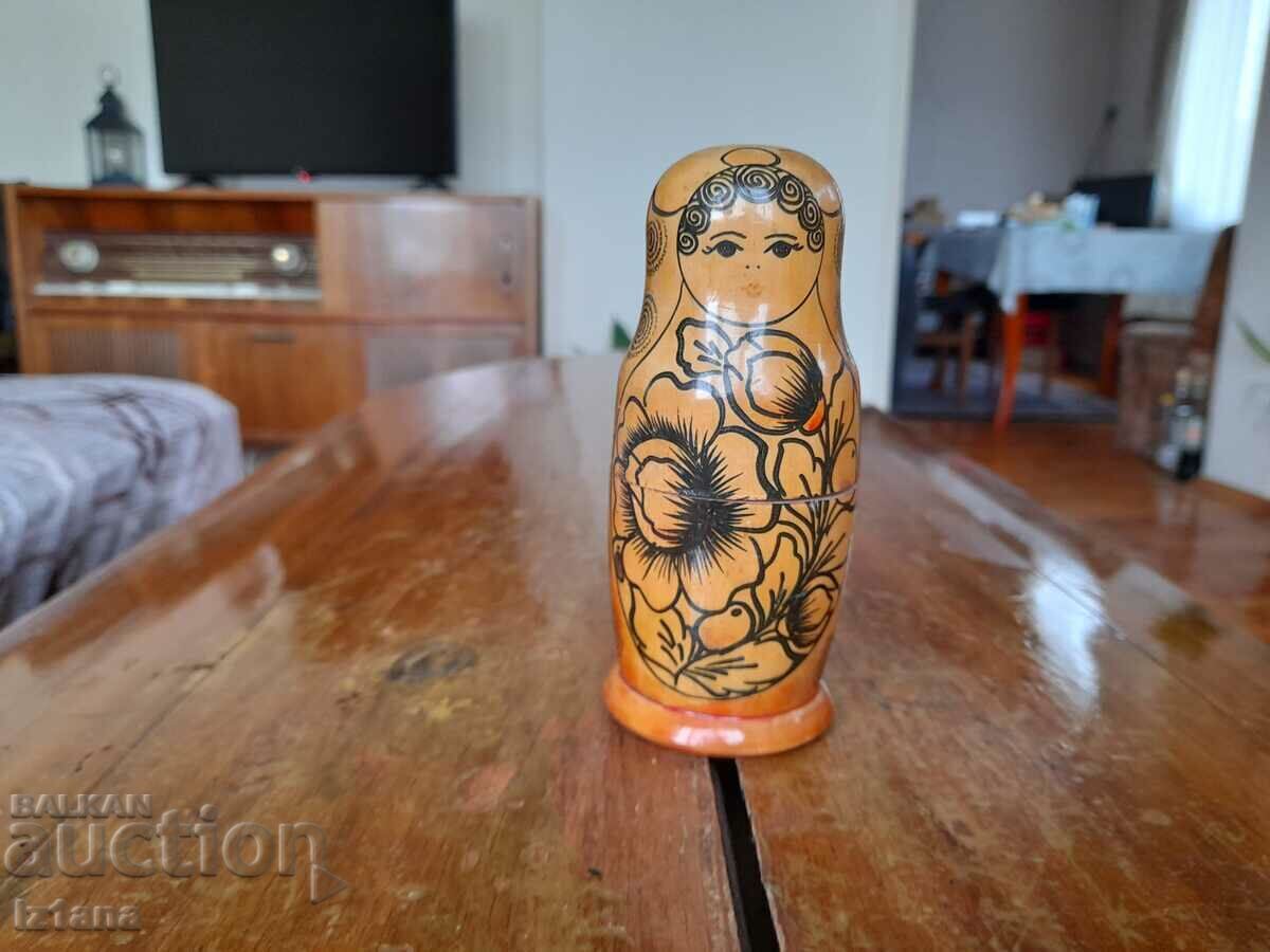 Παλιά Ματριόσκα Παλιά Ματριόσκα