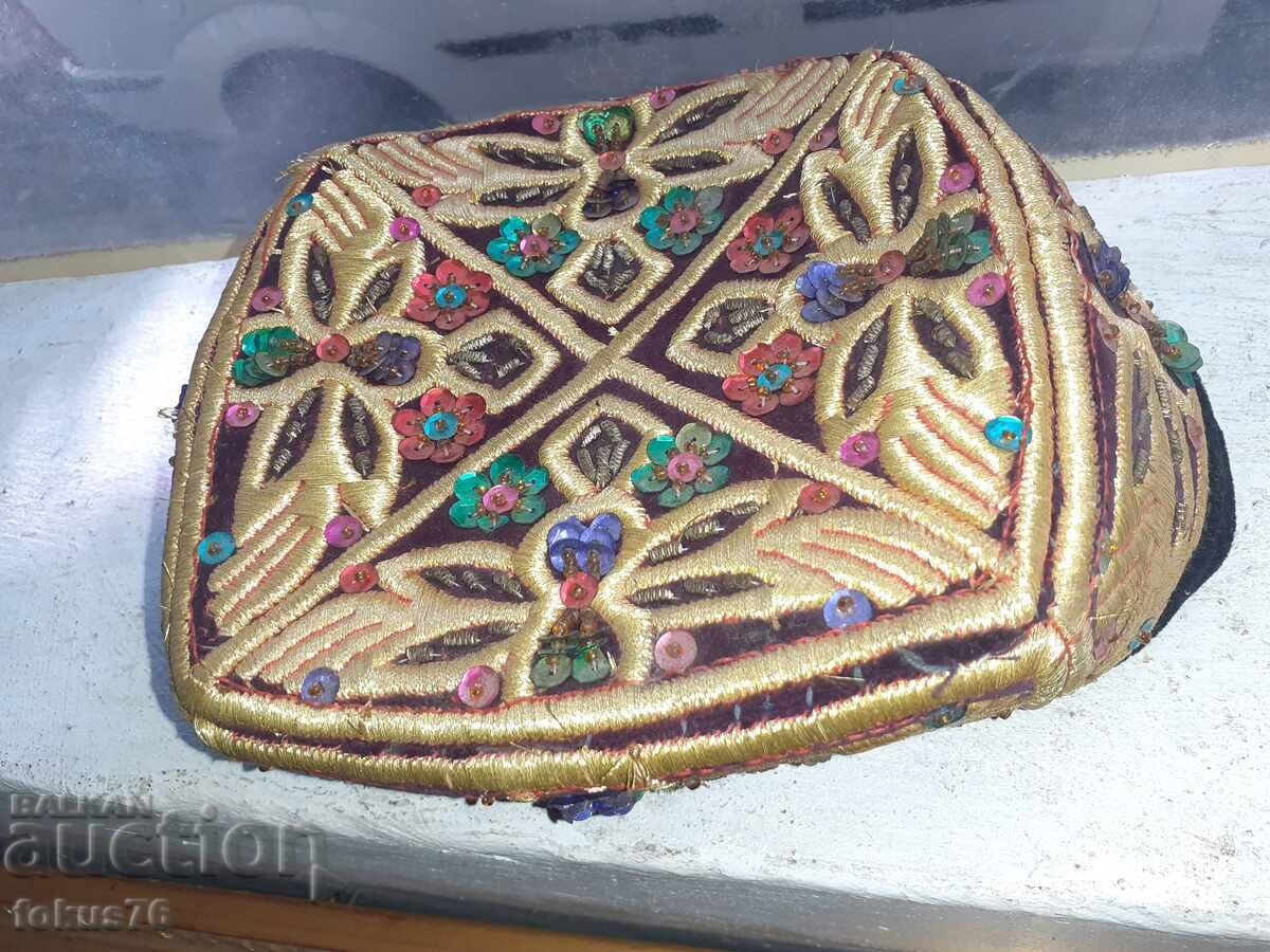 Old skull cap 19th century velvet tinsel sequins - 6 Old skull cap 19th century velvet tinsel sequins - 6