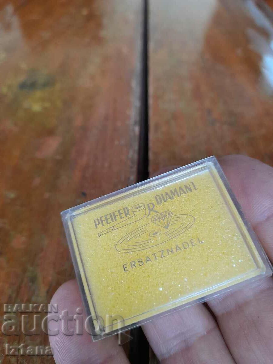 Delivery of Old Pfeifer Diamant turntable pins Delivery of Old Pfeifer Diamant turntable pins