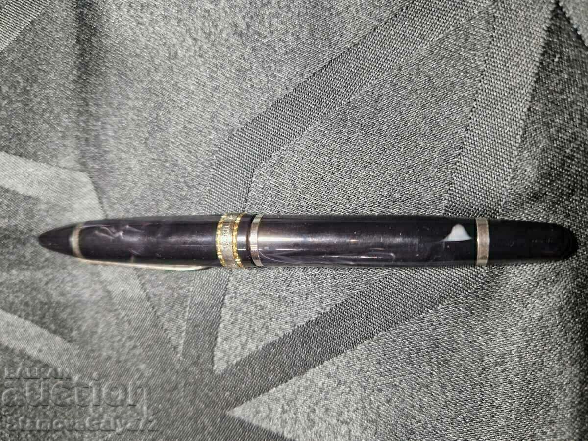 Delivery of Unique antique French Lagiole fountain pen