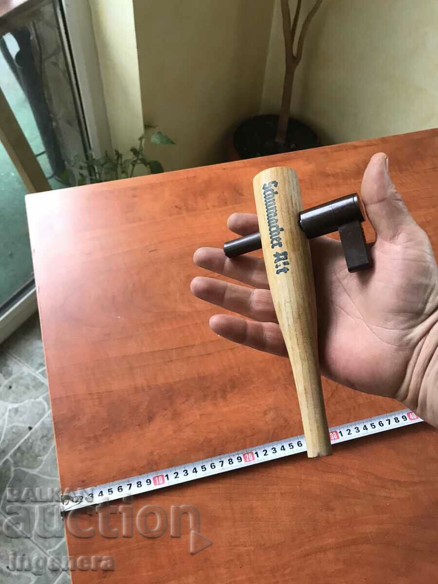 PLUG CINNAMON CINNAMON BARREL FAUCET WOOD with price 12.00 BGN | € 6.14 PLUG CINNAMON CINNAMON BARREL FAUCET WOOD with price 12.00 BGN | € 6.14