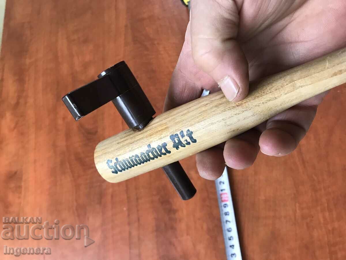 Auction PLUG CINNAMON CINNAMON BARREL FAUCET WOOD Auction PLUG CINNAMON CINNAMON BARREL FAUCET WOOD